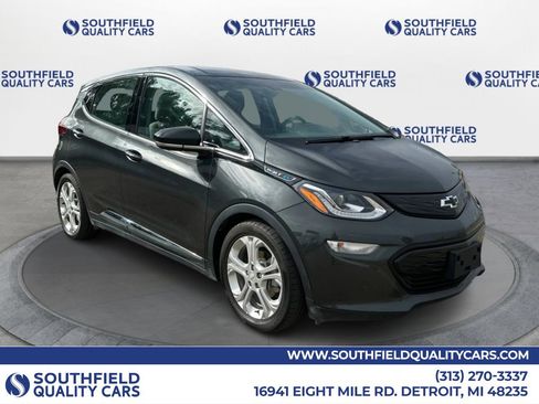 Used 2021 Chevrolet Bolt LT image 1