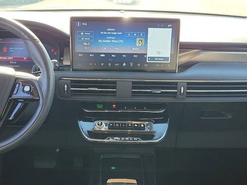 Certified 2023 Lincoln Corsair Reserve w/ Equipment Group 201A AWD/4WD image 21