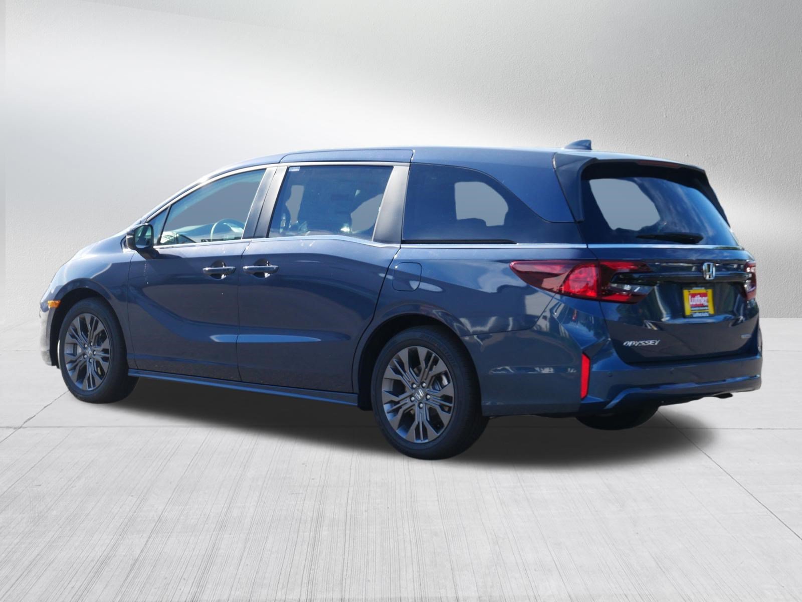 New 2027 Honda Odyssey Touring image 5
