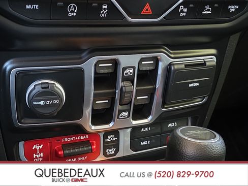 Used 2022 Jeep Gladiator Rubicon w/ LED Lighting Group AWD/4WD image 20