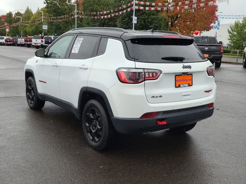 Used 2023 Jeep Compass Trailhawk image 12