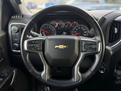 Used 2021 Chevrolet Silverado 1500 LT AWD/4WD image 20