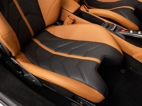 Used 2017 Ferrari 488 Spider RWD image 83