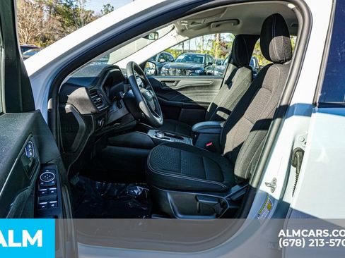 Used 2025 Ford Escape Active AWD/4WD image 19