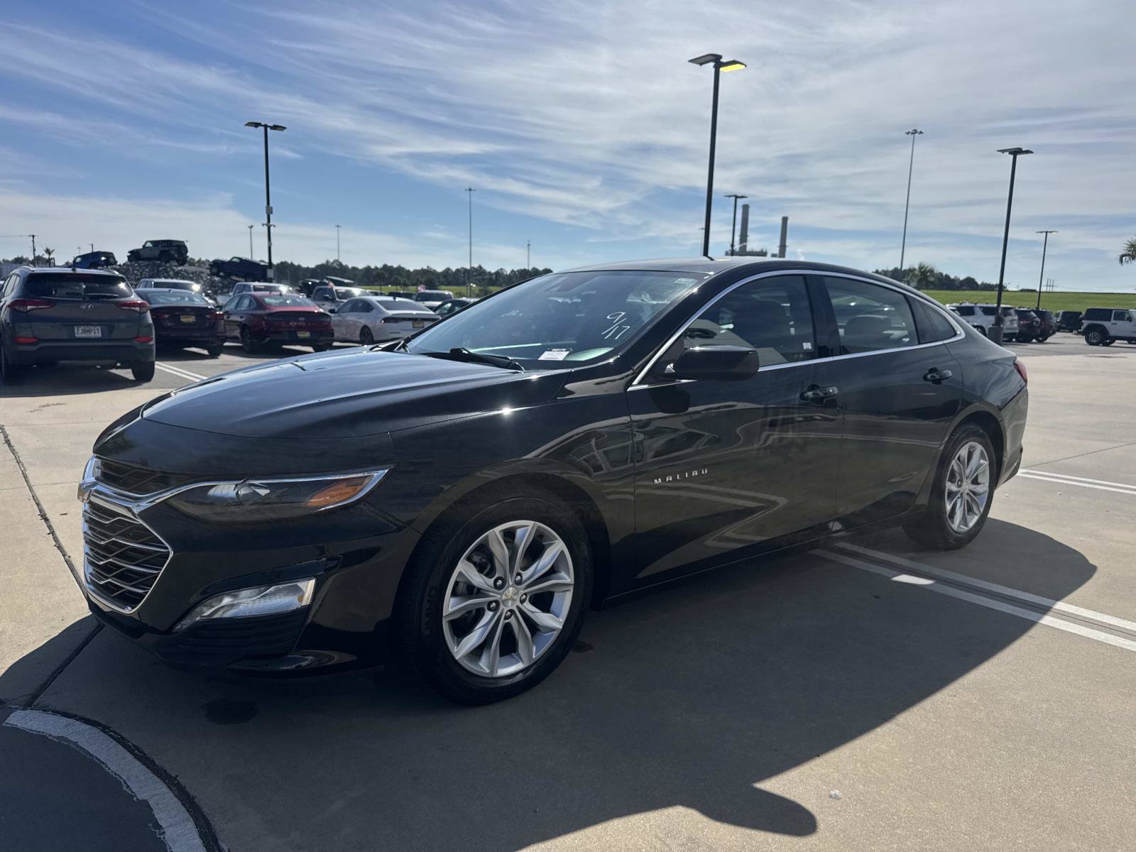 Used 2024 Chevrolet Malibu LT FWD image 3