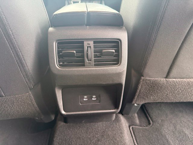 Used 2026 Nissan Rogue SV AWD/4WD image 15