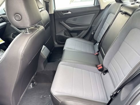 New 2026 Volkswagen Jetta SE image 12