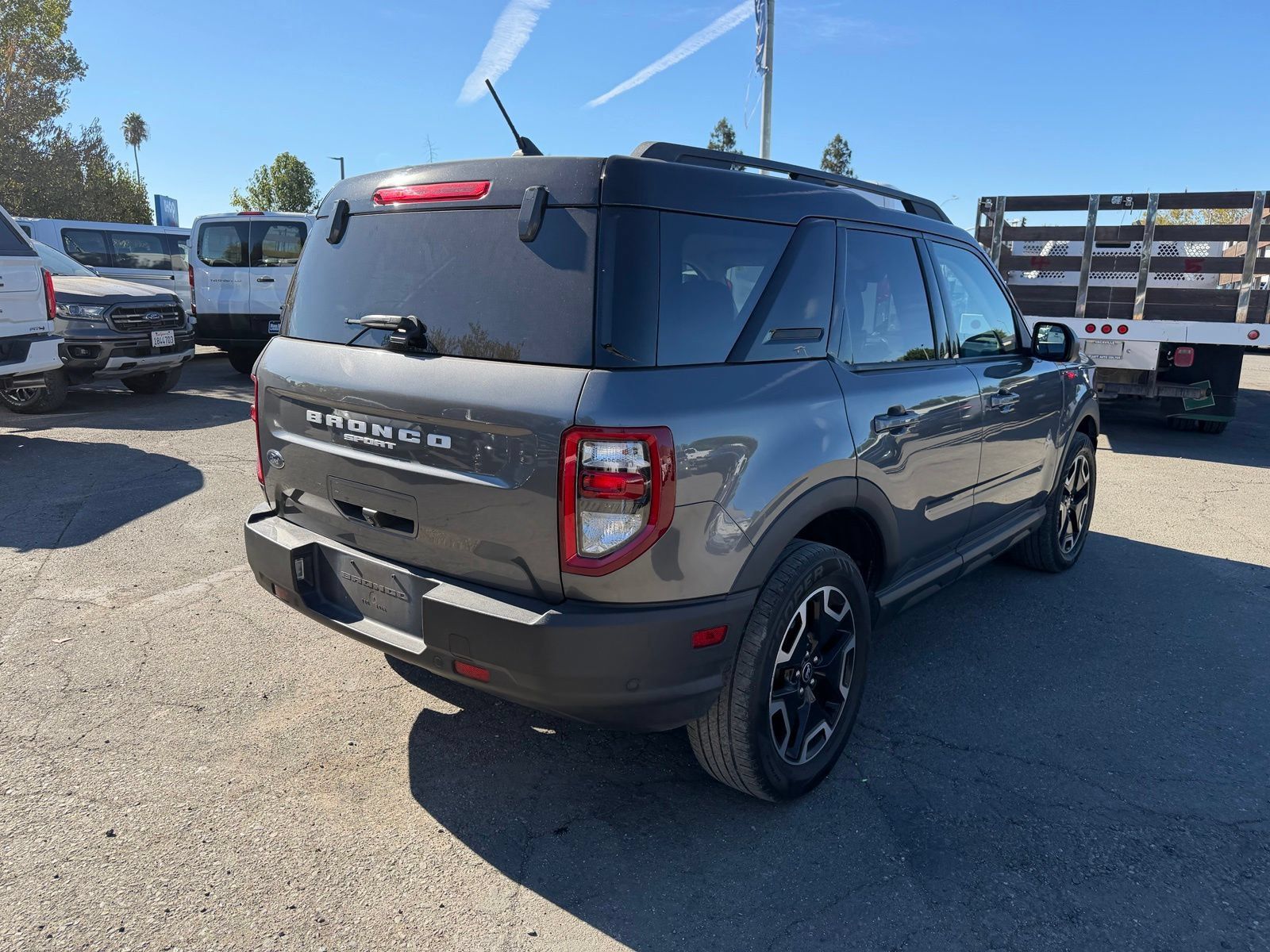 Used 2021 Ford Bronco Sport Outer Banks w/ Outer Banks Package (96D) AWD/4WD image 5