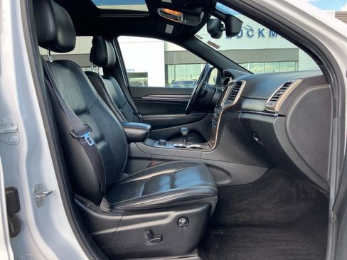 Used 2014 Jeep Grand Cherokee Limited image 36