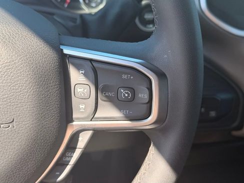 Used 2026 RAM 2500 Big Horn AWD/4WD image 10