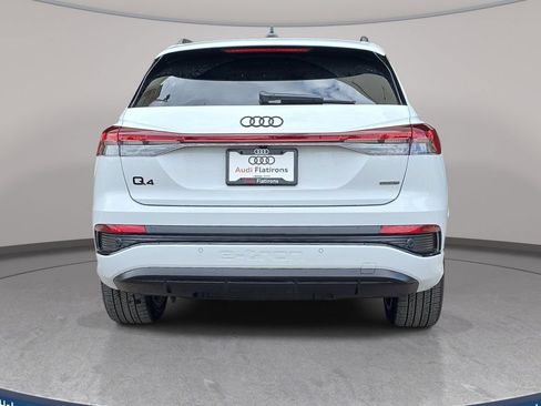 Certified 2023 Audi Q4 e-tron Premium Plus w/ Premium Plus AWD/4WD image 7