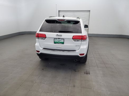 Used 2019 Jeep Grand Cherokee Limited AWD/4WD image 7
