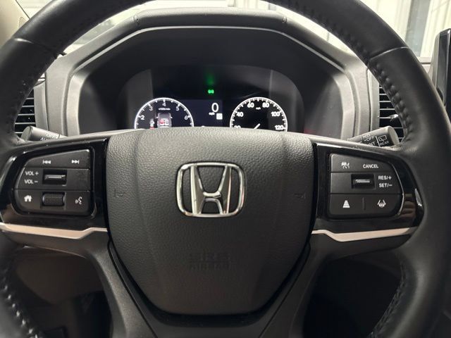 Used 2025 Honda Odyssey EX-L image 11