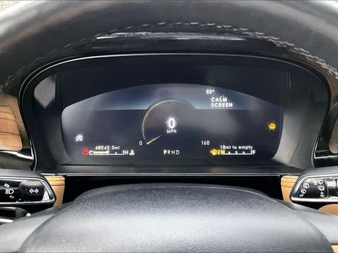 Used 2022 Lincoln Corsair Reserve w/ Elements Package image 19