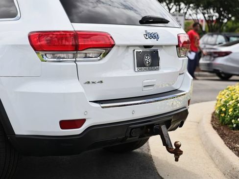 Used 2019 Jeep Grand Cherokee Limited w/ Trailer Tow Group IV AWD/4WD image 7