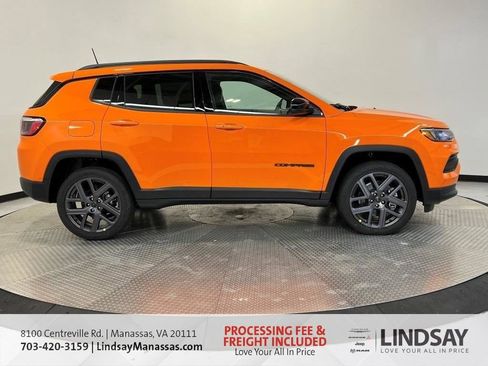 New 2026 Jeep Compass Latitude AWD/4WD image 4