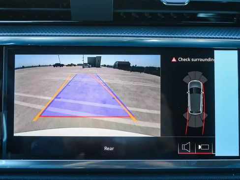 New 2025 Audi Q3 2.0T Premium image 42