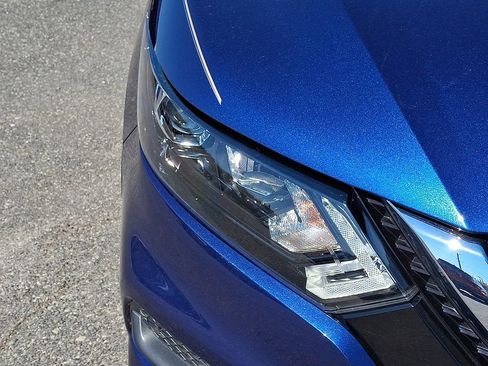 Used 2020 Nissan Rogue Sport SV w/ All-Weather Package AWD/4WD image 9