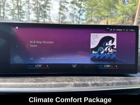 Used 2023 BMW X7 xDrive40i w/ Executive Package image 18