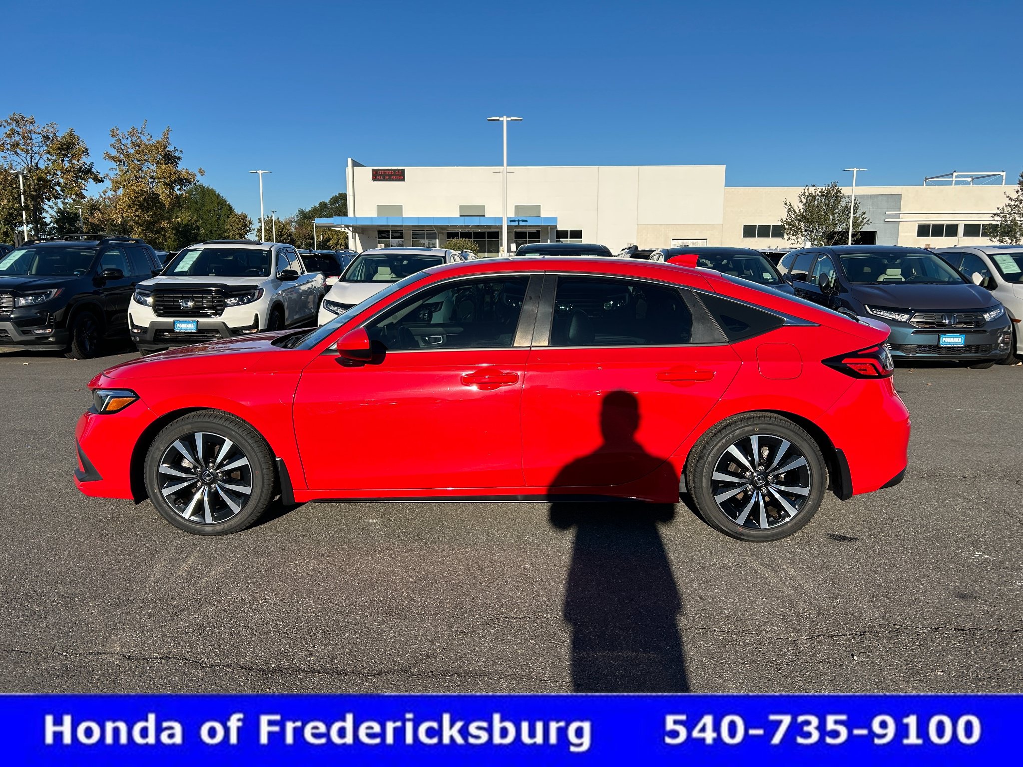 Certified 2023 Honda Civic EX-L image 3