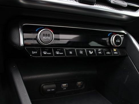 Used 2023 Kia K5 GT image 4