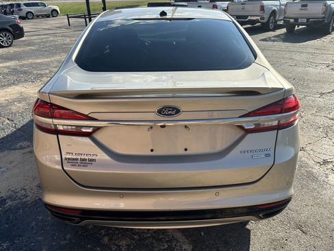 Used 2018 Ford Fusion Titanium image 8