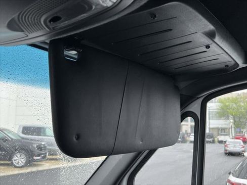 Used 2024 Mercedes-Benz Sprinter 2500 image 29