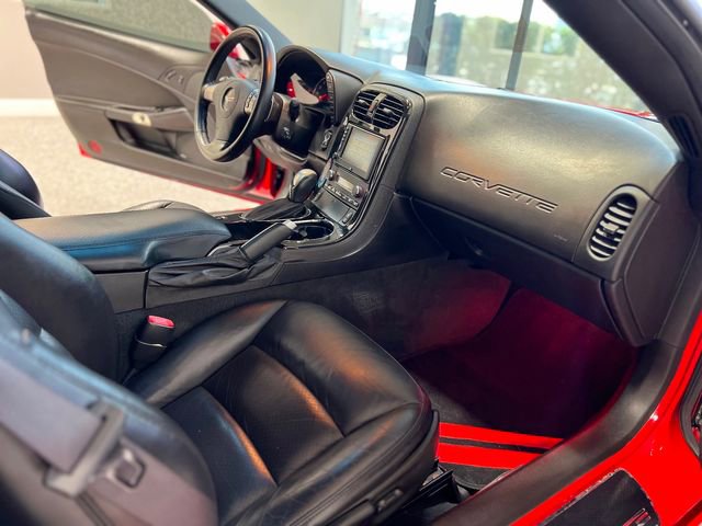 Used 2008 Chevrolet Corvette Coupe w/ Preferred Equipment Group RWD image 21