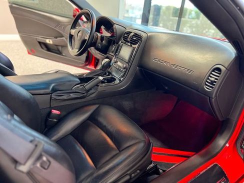 Used 2008 Chevrolet Corvette Coupe w/ Preferred Equipment Group image 21