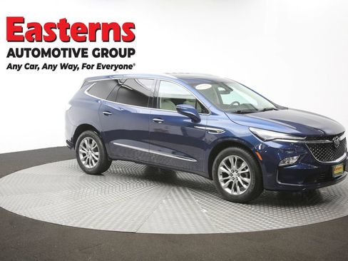 Used 2022 Buick Enclave Avenir w/ Avenir Technology Package AWD/4WD image 52