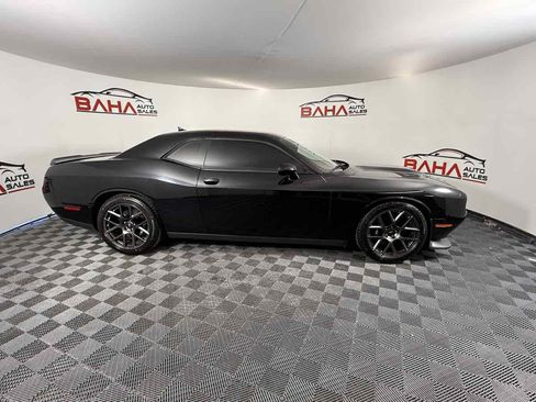 Used 2019 Dodge Challenger R/T Scat Pack w/ Driver Convenience Group image 12