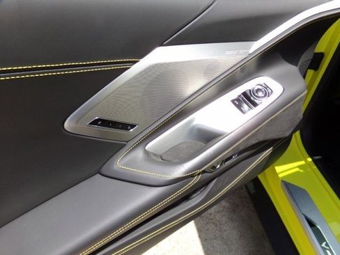 Used 2022 Chevrolet Corvette Stingray Premium Cpe image 17