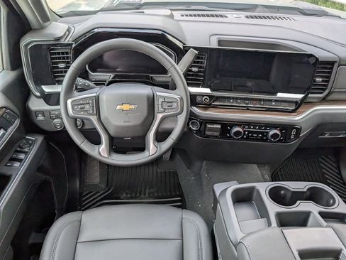New 2026 Chevrolet Silverado 3500 LT w/ Texas Edition AWD/4WD image 4