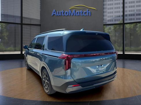 Used 2026 Kia Carnival SX Prestige image 9