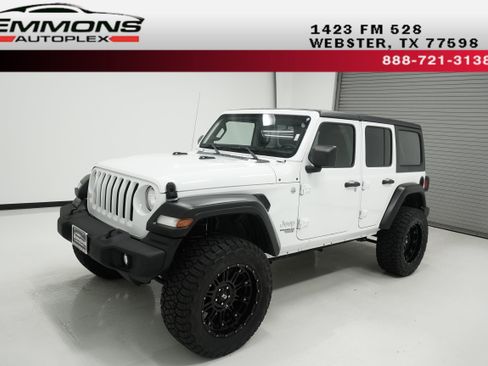 Used 2019 Jeep Wrangler Unlimited Sport S AWD/4WD image 1