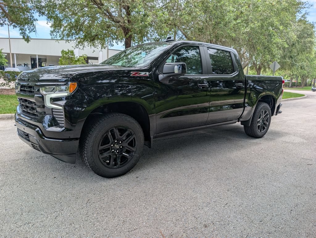 New 2026 Chevrolet Silverado 1500 RST w/ Z71 Off-Road Package AWD/4WD image 3