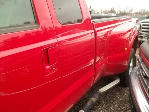 Used 2004 Ford F350 XLT RWD image 5