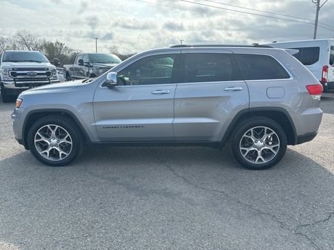 Used 2019 Jeep Grand Cherokee Limited image 2