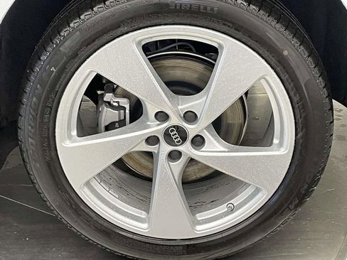 New 2025 Audi Q5 Premium Plus image 12