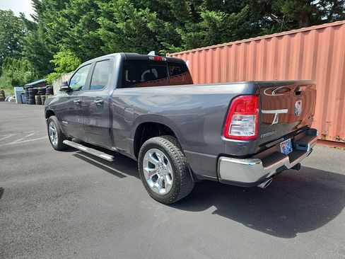 Used 2019 RAM 1500 Big Horn AWD/4WD image 3