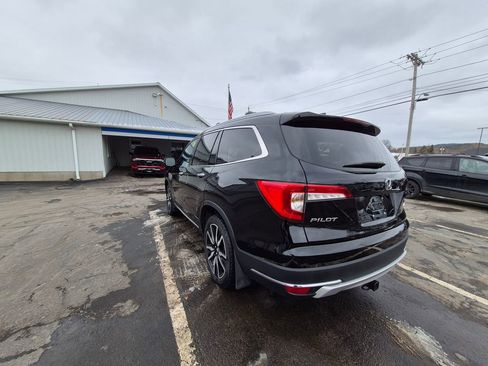 Used 2021 Honda Pilot Touring image 8