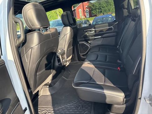 Used 2023 RAM 1500 Laramie AWD/4WD image 22