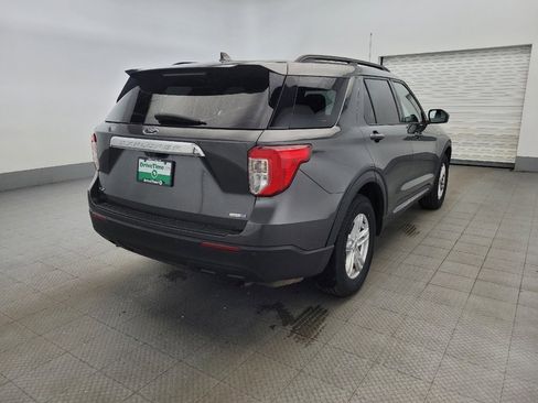 Used 2020 Ford Explorer XLT w/ Comfort Package image 9