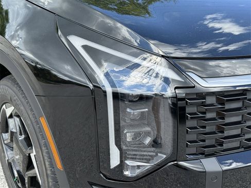 New 2026 Kia Sportage EX w/ EX Panorama Roof Package image 10