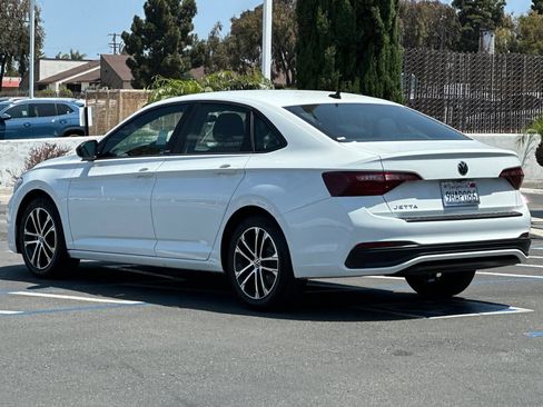 Used 2023 Volkswagen Jetta Sport w/ IQ.Drive Package FWD image 6