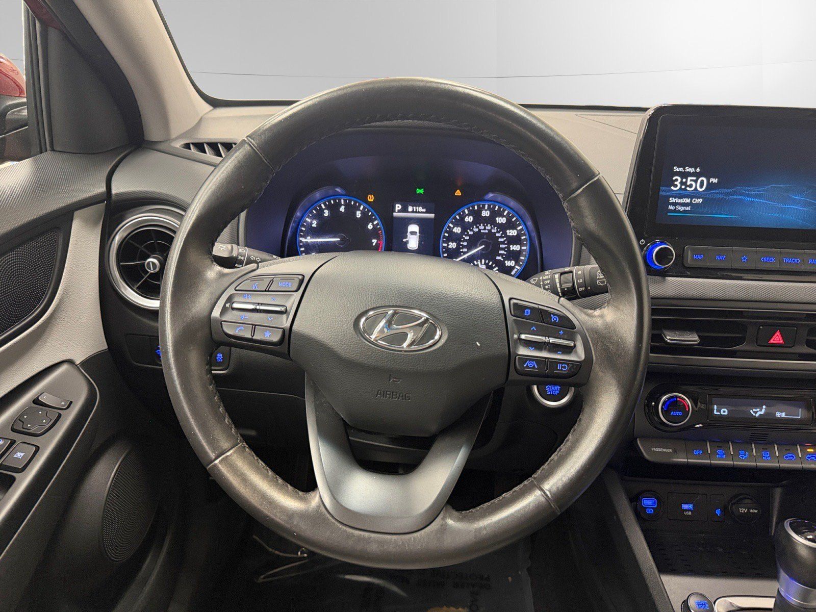 Certified 2023 Hyundai Kona SEL w/ Convenience Package AWD/4WD image 12