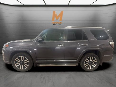 Used 2021 Toyota 4Runner Limited image 2