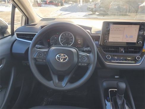 Used 2020 Toyota Corolla LE image 10