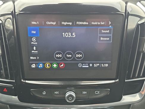 Used 2023 Chevrolet Traverse LT image 13