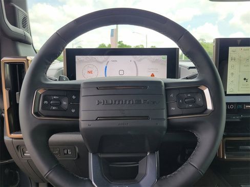 New 2025 GMC Hummer EV 2X image 13